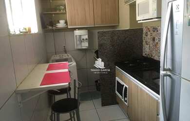 Imagem: O apartamento possui 2 Dormitórios, 1 Banheiro, 1 Vaga na garagem