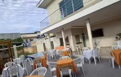 Imagem: A casa possui 1 Dormitório, 2 Banheiros e está localizado