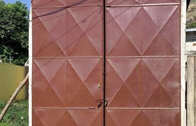 Imagem: O depósito possui 5 Vagas na garagem, 290m² de Área e está