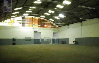 Imagem 1: Galpão, 800 m² - venda por R$ 3.800.000,00 ou aluguel por R$ 15.000,00/mês...