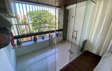 Imagem: O apartamento possui 4 Dormitórios, 3 Banheiros, 2 Vagas na