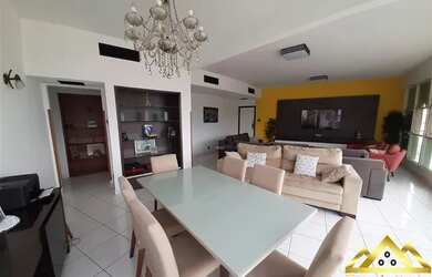 Imagem: O apartamento possui 3 Dormitórios, 3 Banheiros, 2 Vagas na