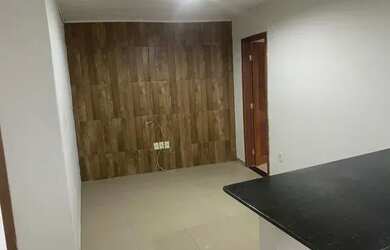 Imagem: A casa possui 2 Dormitórios, 1 Banheiro, 1 Vaga na garagem