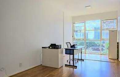 Imagem: O depósito possui 30m² de Área e está localizado em Asa