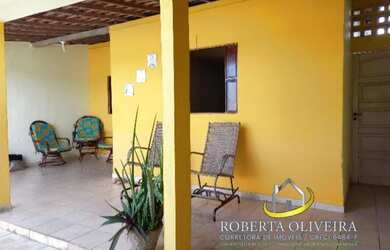 Imagem: A casa possui 3 Dormitórios, 2 Banheiros, 1 Vaga na garagem