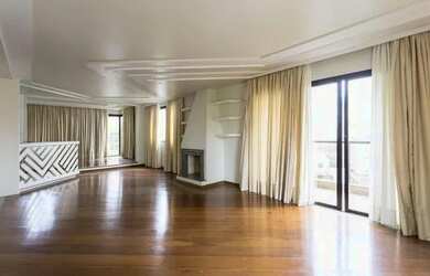 Imagem: O apartamento possui 4 Dormitórios, 5 Banheiros, 4 Vagas na