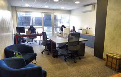 Imagem: O depósito possui 1 Vaga na garagem, 40m² de Área, Imóvel