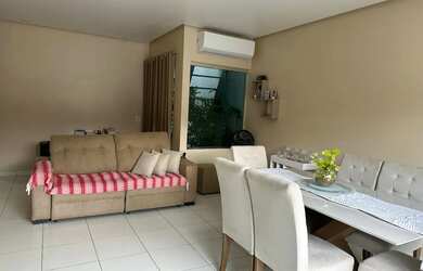 Imagem: A casa em condomínio possui 3 Dormitórios, 5 Banheiros, 3