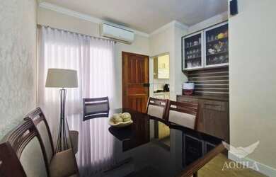 Imagem: A casa em condomínio à venda possui 3 Dormitórios, 3 Banheiros