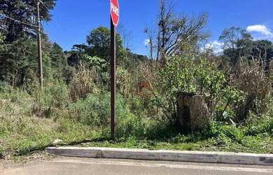 Imagem: O terreno possui 930m² de Área e está localizado em Carazal