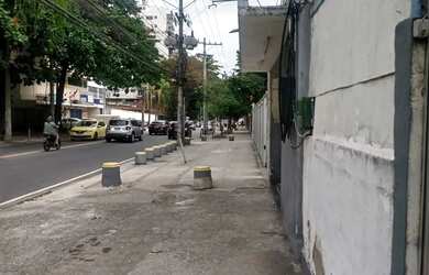 Imagem: O terreno possui 360m² de Área e está localizado em Pechincha