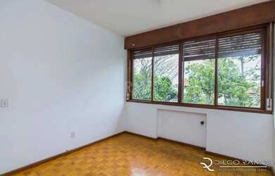 Imagem 9: Venda de casa residencial 25,00m x 80,00m- Menino Deus. 4 vagas, 4 dormitórios,...