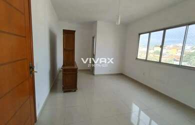 Imagem: O apartamento possui 2 Dormitórios, 1 Banheiro, 2 Vagas na