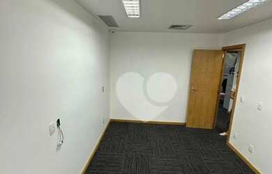 Imagem 3: Sala à venda, 77 m por R$ 900.000 - Barra da Tijuca - Rio de Janeiro/RJ