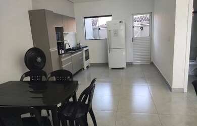 Imagem 10: Sobrado central Matinhos ano novo e na