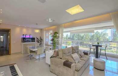 Imagem: O apartamento possui 4 Dormitórios, 5 Banheiros, 3 Vagas na