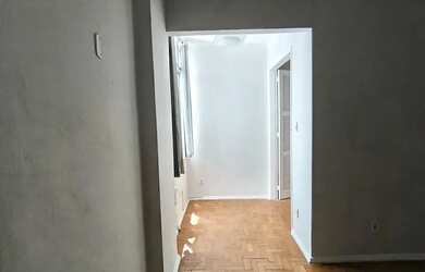 Imagem 7: APARTAMENTO NA PRAÇA SAENS PEÑA, EM FRENTE A ESTAÇÃO DO METRÔ SAENS...