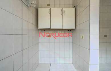 Imagem 14: Aluguel de Apartamento de 3 Quartos com Suite e 2 Vagas no Tingui, Curitiba-PR...