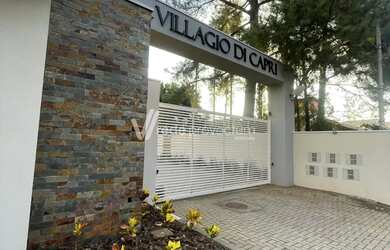 Imagem: A casa em condomínio possui 3 Dormitórios, 4 Banheiros, 2