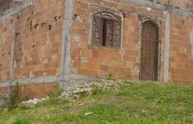 Imagem: A casa possui 2 Dormitórios e está localizado em Alvorada