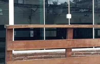 Imagem: O depósito possui 1 Vaga na garagem, 60m² de Área e está