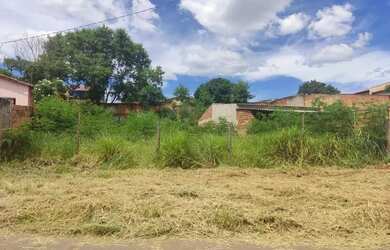 Imagem: O terreno possui 465m² de Área e está localizado em Itapoã