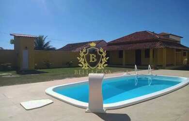 Imagem: A casa possui 2 Dormitórios, 2 Banheiros, 1 Vaga na garagem