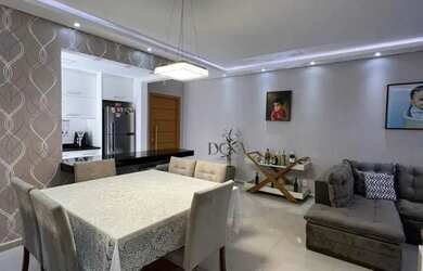 Imagem: O apartamento possui 3 Dormitórios, 2 Banheiros, 2 Vagas na