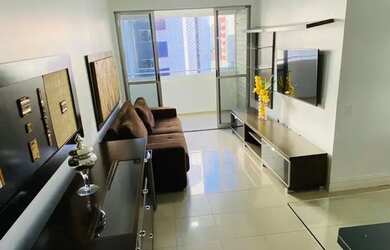 Imagem: O apartamento possui 3 Dormitórios, 2 Banheiros, 2 Vagas na