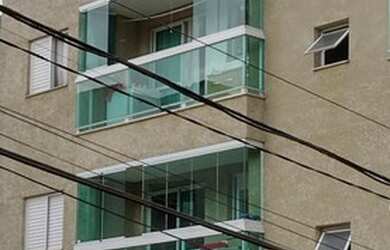 Imagem: O apartamento possui 1 Dormitório, 1 Banheiro, 1 Vaga na garagem