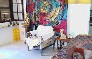 Imagem: A casa possui 2 Dormitórios, 1 Banheiro, 5 Vagas na garagem