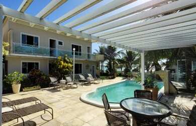 Imagem 2: Belíssima Pousada/casa para investidores pé na areia em Arraial do Cabo...