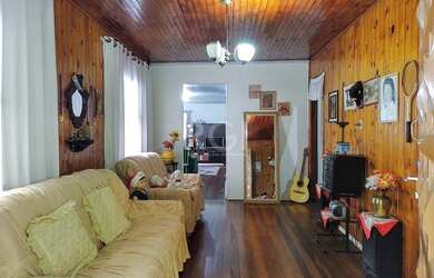 Imagem 4: Casa em Nonoai. 251m² de Área, 3 Vagas na garageme5 Dormitórios