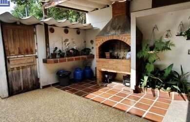 Imagem 3: otima casa. 197m² de Área, 3 Vagas na garageme5 Dormitórios