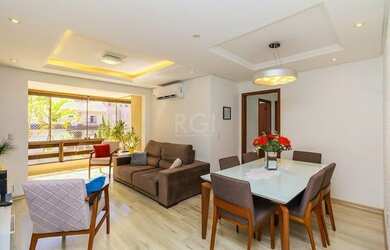 Imagem: O apartamento possui 2 Dormitórios, 2 Banheiros, 2 Vagas na