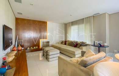 Imagem: O apartamento possui 4 Dormitórios, 5 Banheiros, 5 Vagas na