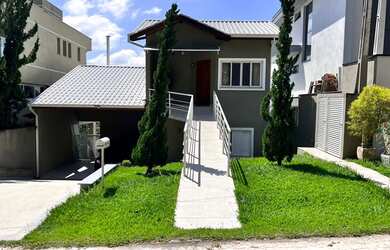 Imagem: Casa de condomínio para aluguel possui 200 metros quadrados