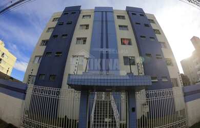 Imagem: O apartamento possui 3 Dormitórios, 1 Banheiro, 2 Vagas na