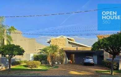 Imagem: A casa em condomínio possui 4 Dormitórios, 5 Banheiros, 4