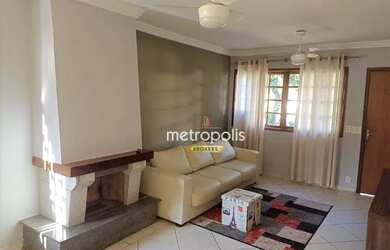 Imagem: A casa em condomínio possui 3 Dormitórios, 1 Banheiro, 3 Vagas