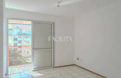 Imagem 2: Apartamento com 2 quartos no bairro Carvoeira, Florianópolis