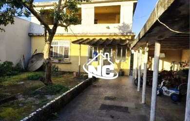 Imagem: A casa possui 2 Dormitórios, 1 Banheiro, 5 Vagas na garagem