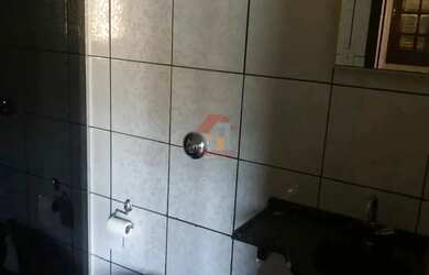 Imagem 4: CASA RAPOSOS - ALUGUEL. Churrasqueira, 230m² de Áreae4 Vagas na garagem