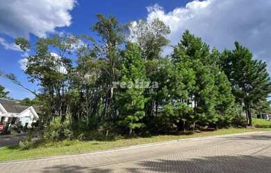 Imagem: O terreno possui 619m² de Área e está localizado em Gramado