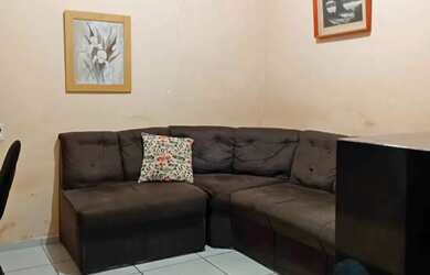 Imagem: A casa possui 2 Dormitórios, 1 Banheiro, 80m² de Área e