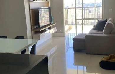 Imagem: O apartamento possui 3 Dormitórios, 2 Banheiros, 2 Vagas na