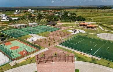 Imagem: O terreno possui 671m² de Área e está localizado em Barra