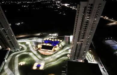 Imagem: O apartamento possui 5 Dormitórios, 5 Banheiros, 4 Vagas na