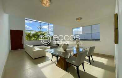 Imagem 4: Casa em condomínio para aluguel, 4 quartos, 2 suítes, 6 vagas, Alphaville...