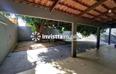 Imagem 11: Sou Casa em um terreno grande na 1104 sul